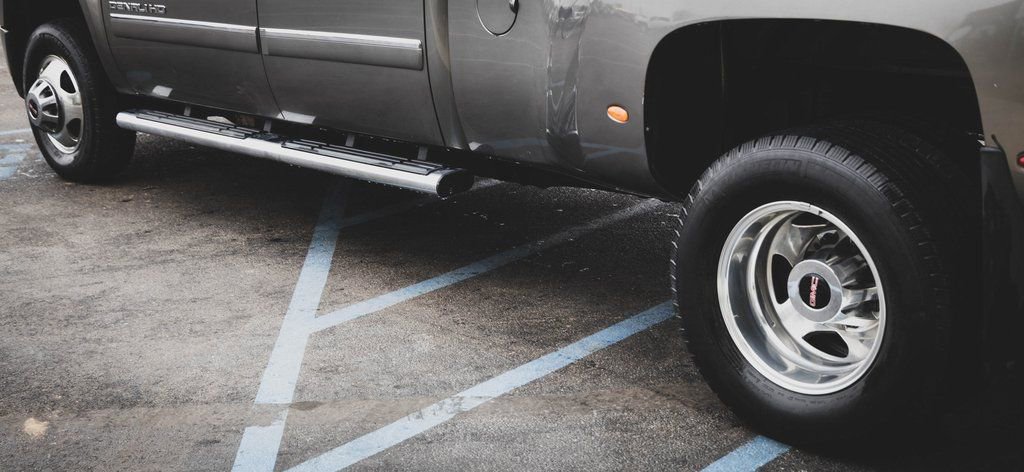 Used 2013 GMC Sierra 3500 Denali image 26