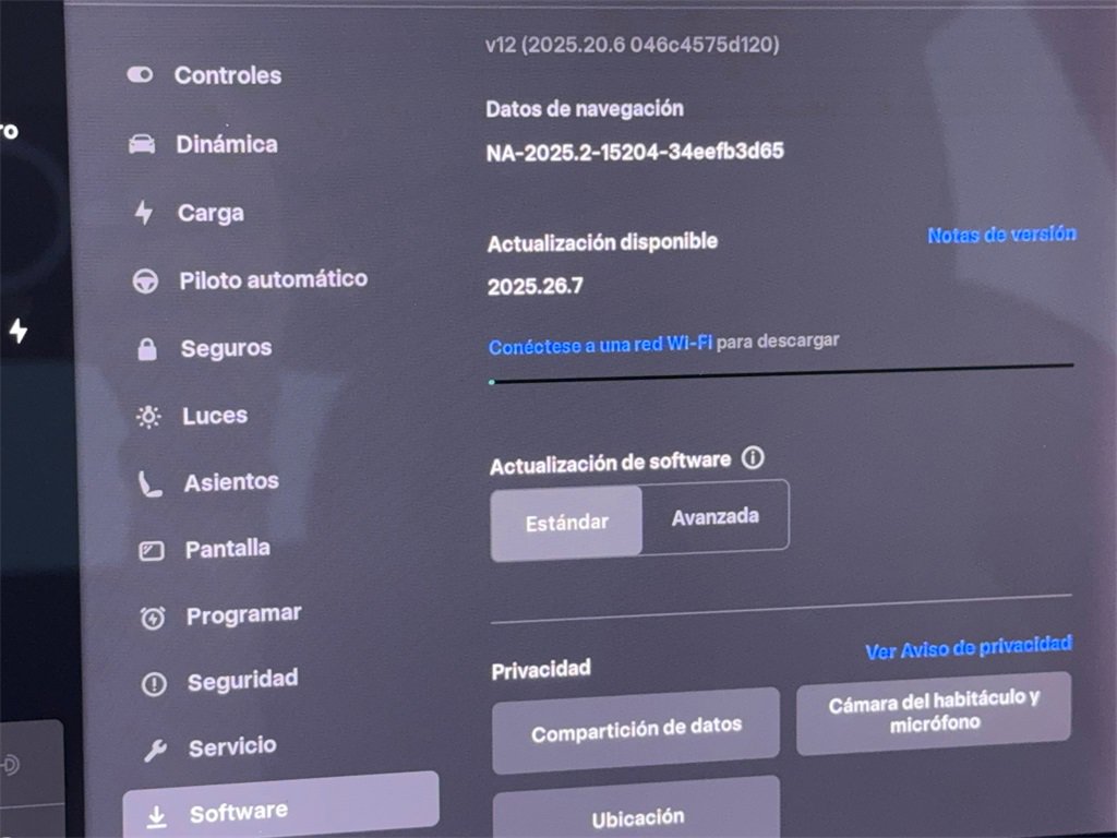 Used 2021 Tesla Model Y Long Range image 28