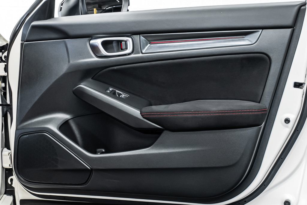 Used 2024 Honda Civic Type R image 10