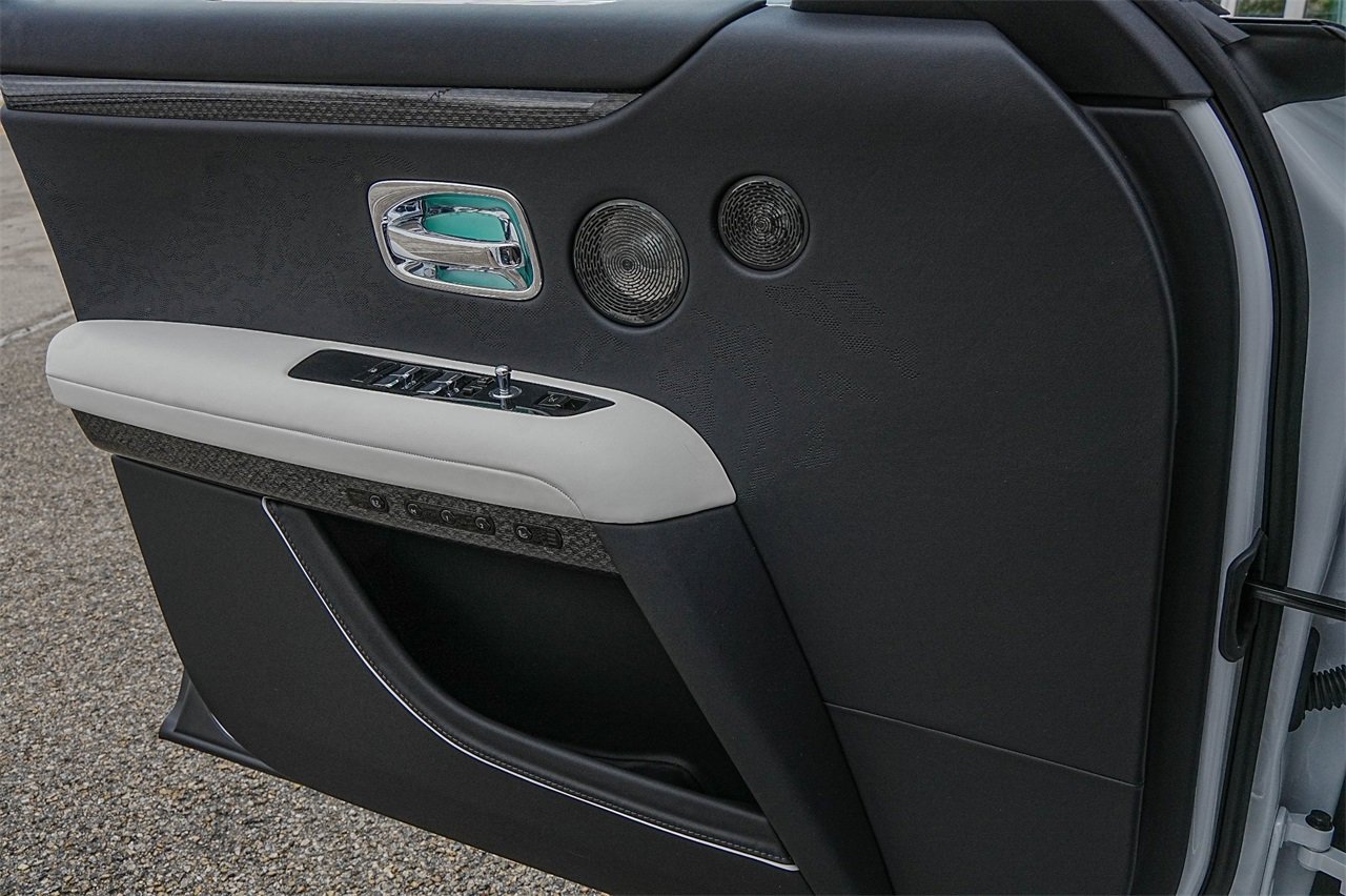 New 2025 Rolls-Royce Ghost Black Badge image 33