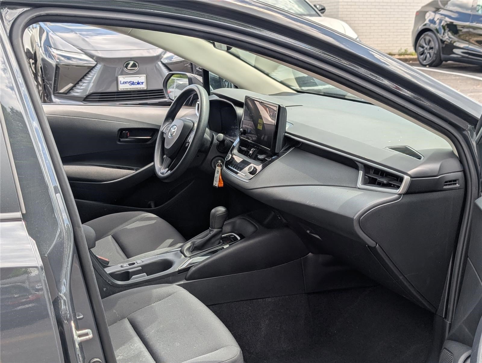Used 2023 Toyota Corolla LE FWD image 10