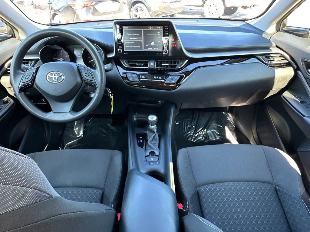 Used 2020 Toyota C-HR LE image 14
