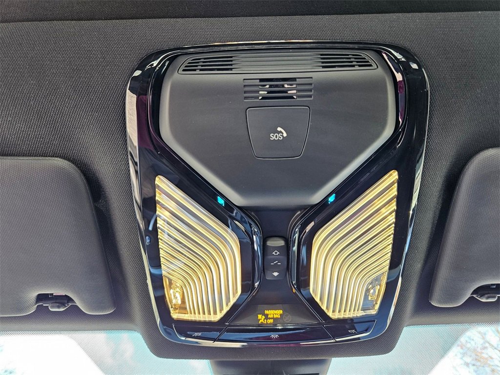 Used 2025 BMW M240i xDrive Coupe image 18