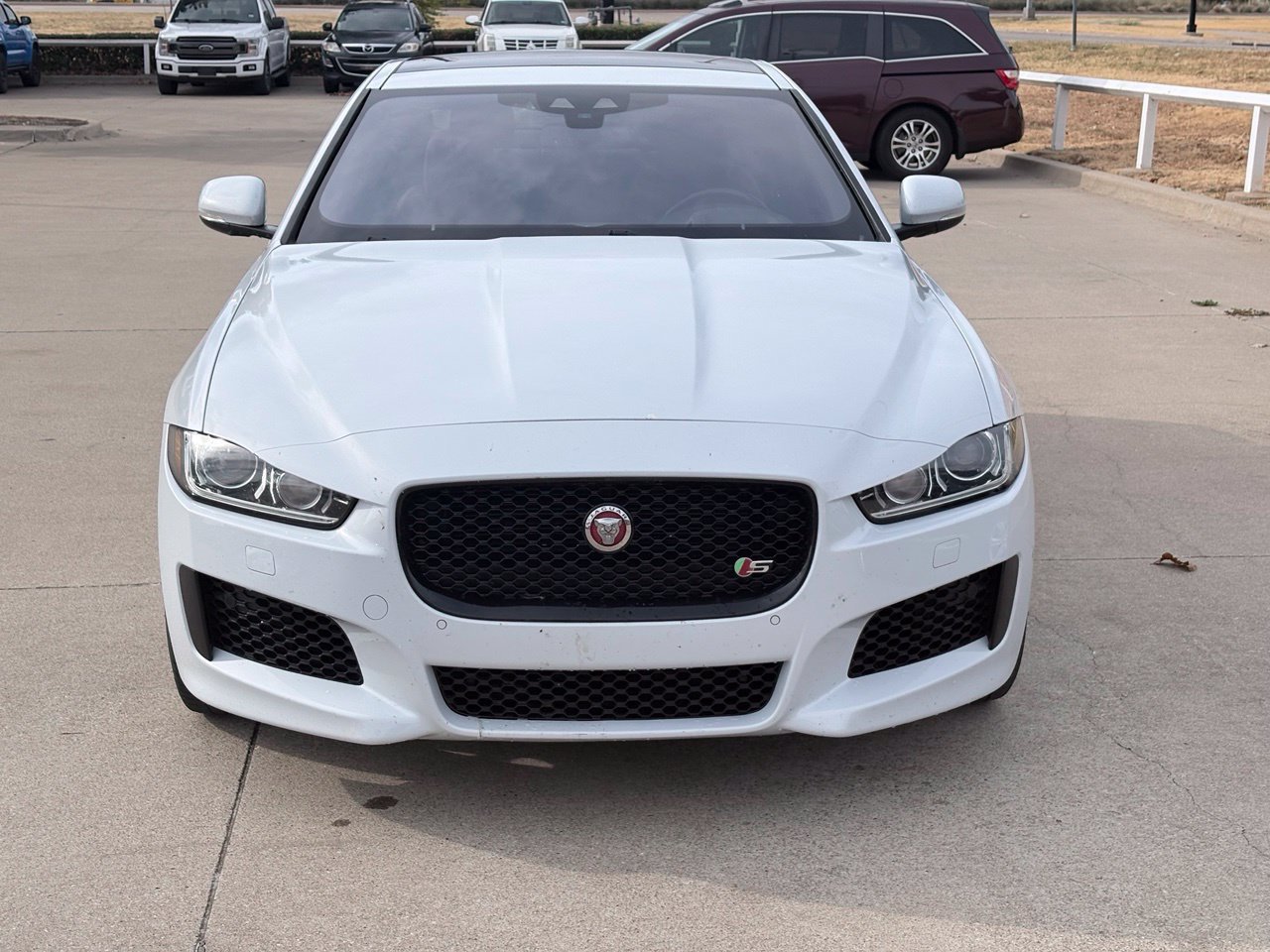 Used 2018 Jaguar XE S AWD/4WD image 2