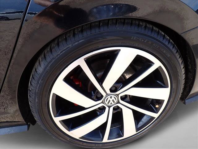 Used 2019 Volkswagen Jetta GLI Autobahn FWD image 7