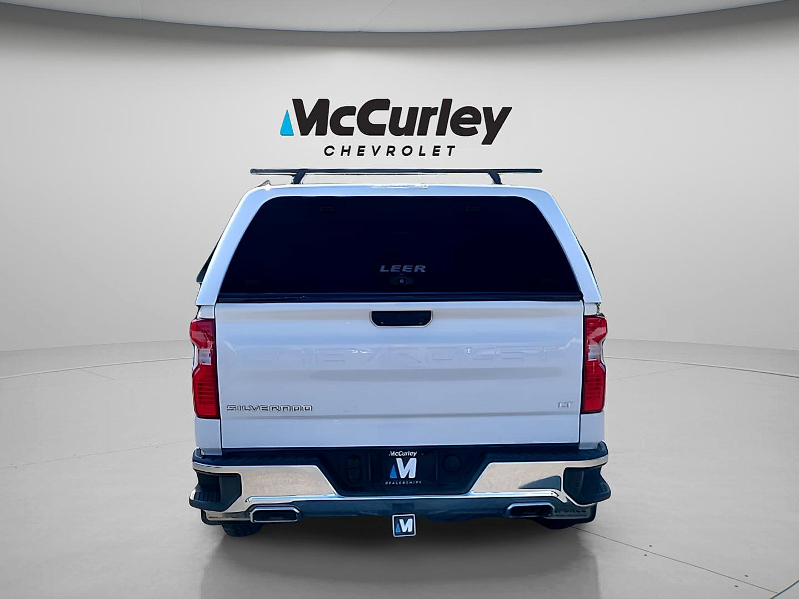 Used 2022 Chevrolet Silverado 1500 LT AWD/4WD image 6