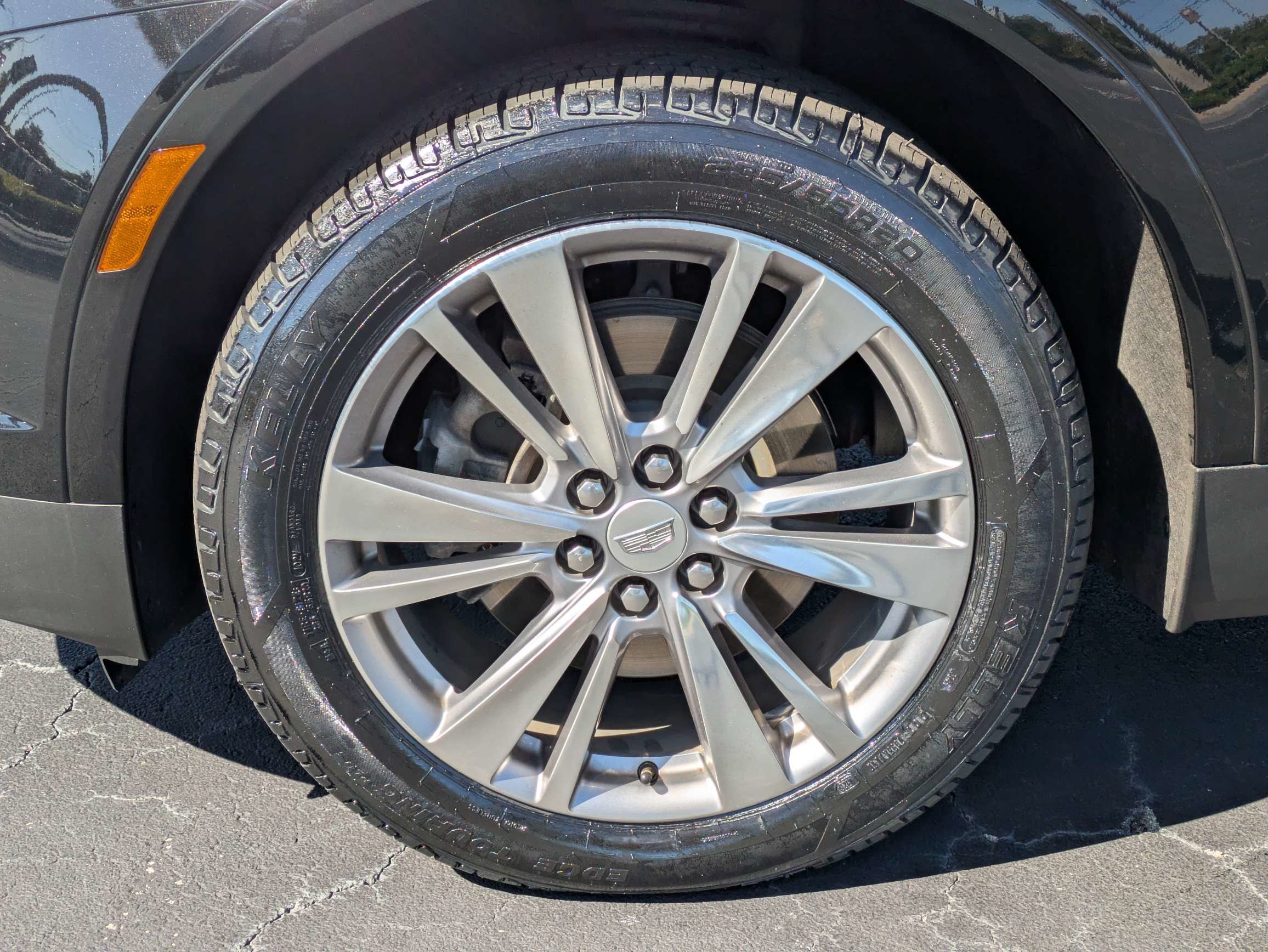 Used 2023 Cadillac XT5 Premium Luxury FWD image 8