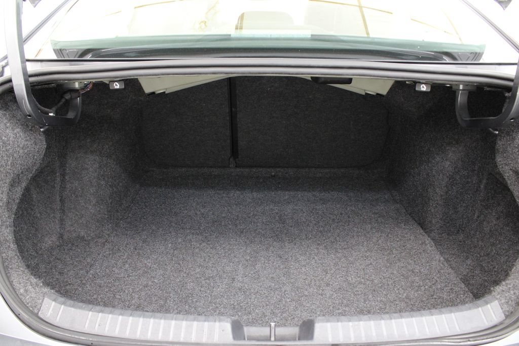 Used 2024 Volkswagen Jetta SE FWD image 27