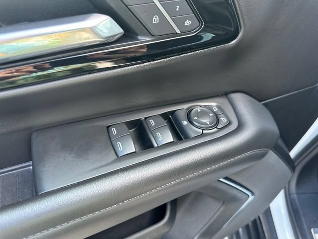 Used 2025 Chevrolet Tahoe LT AWD/4WD image 10