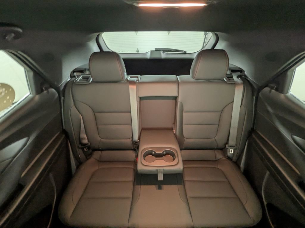 Used 2025 Chevrolet TrailBlazer RS image 31