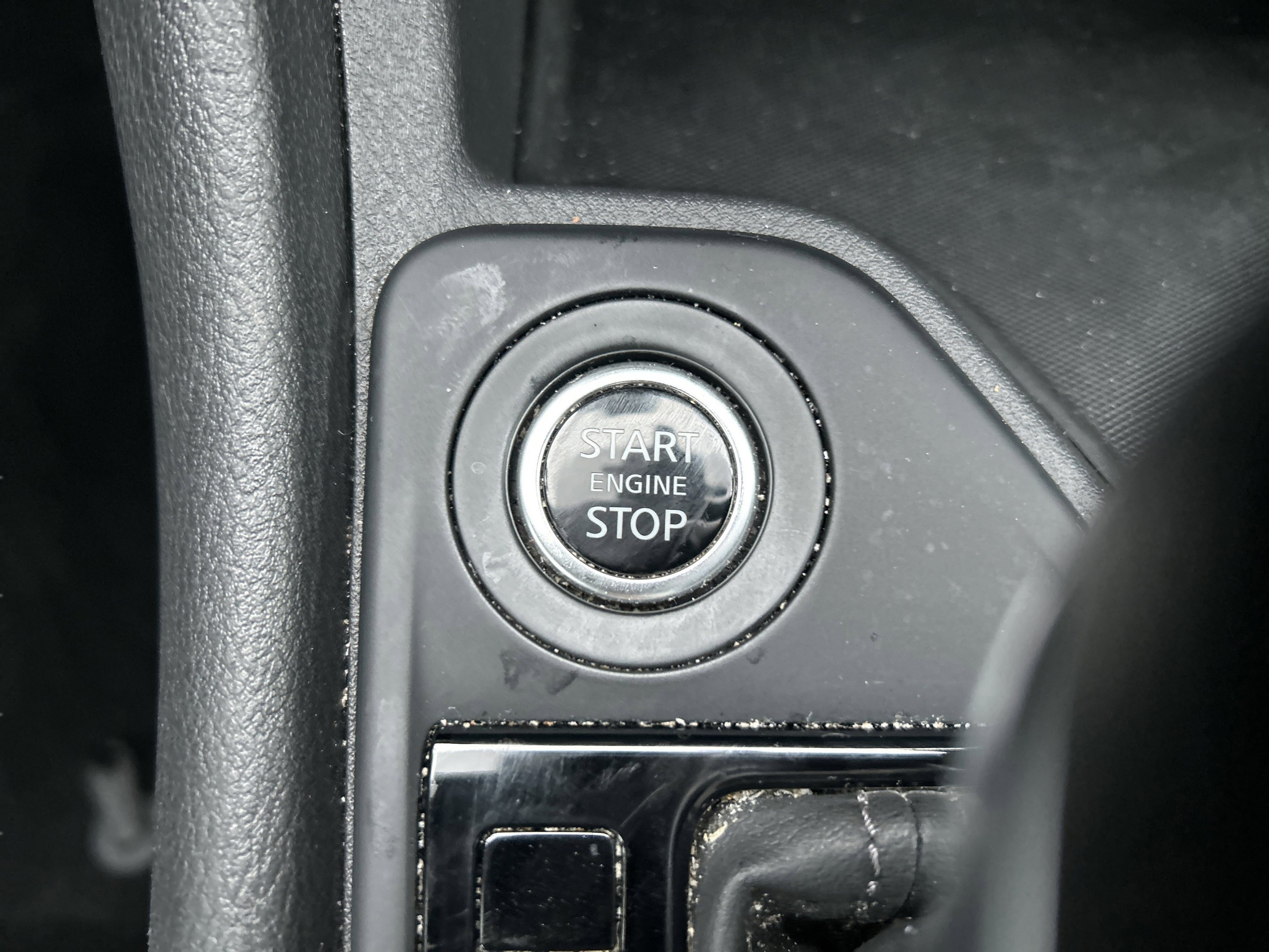 Used 2025 Nissan Sentra S image 21