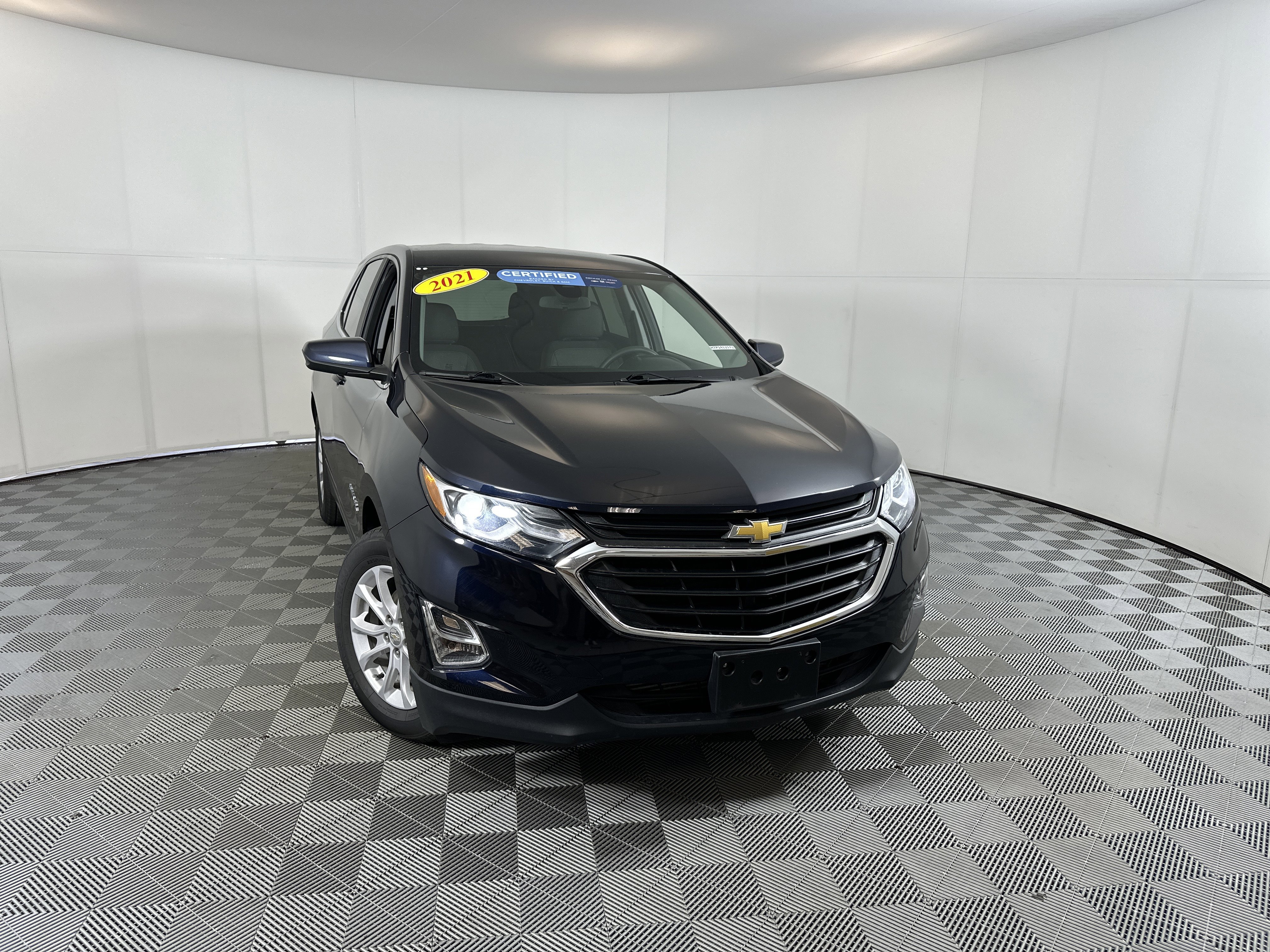 Used 2021 Chevrolet Equinox LT