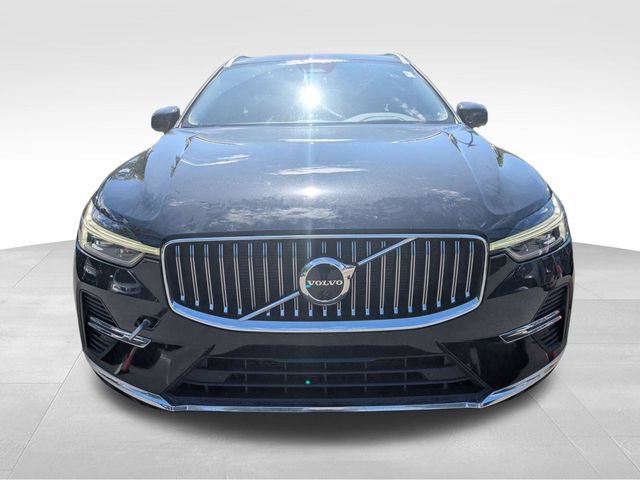 Used 2022 Volvo XC60 B6 Inscription w/ Advanced Package AWD/4WD image 2