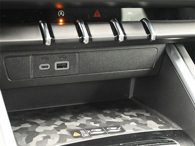 Used 2024 Chevrolet Colorado LT w/ LT Convenience Package III image 22