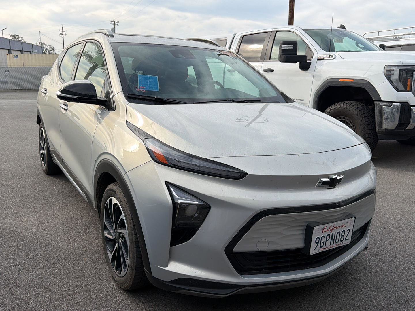 Used 2023 Chevrolet Bolt EUV Premier w/ Sun & Sound Package image 5