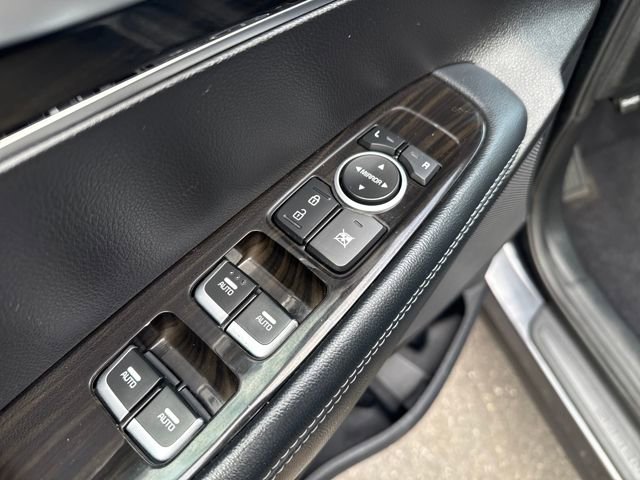 Used 2019 Kia Sorento LX w/ LX Convenience Package image 11