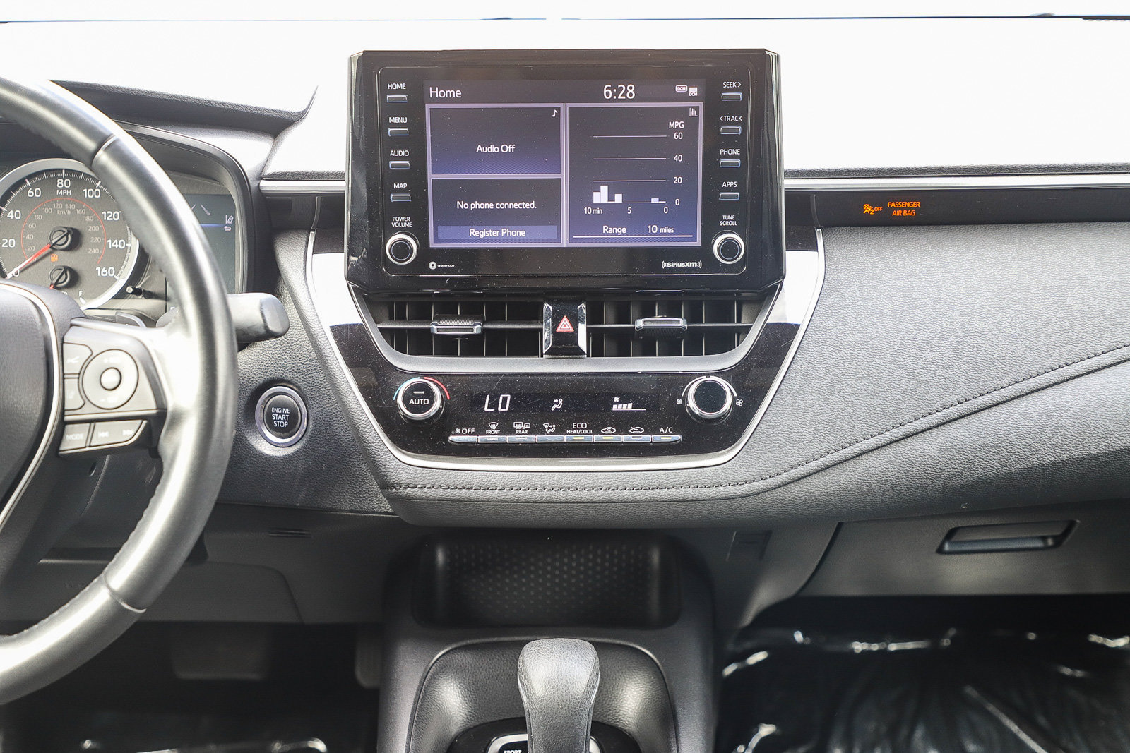 Used 2022 Toyota Corolla SE w/ SE Premium Package FWD image 13