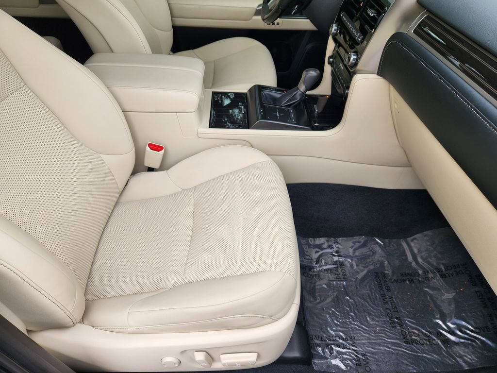 Used 2023 Lexus GX 460 Premium image 13