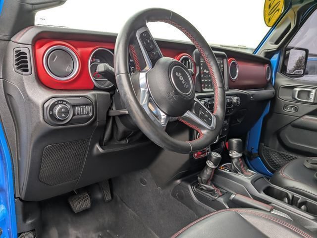 Used 2020 Jeep Gladiator Rubicon AWD/4WD image 2