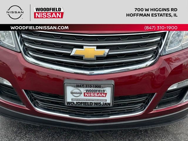 Used 2015 Chevrolet Traverse LT w/ Style and Technology Package FWD image 8