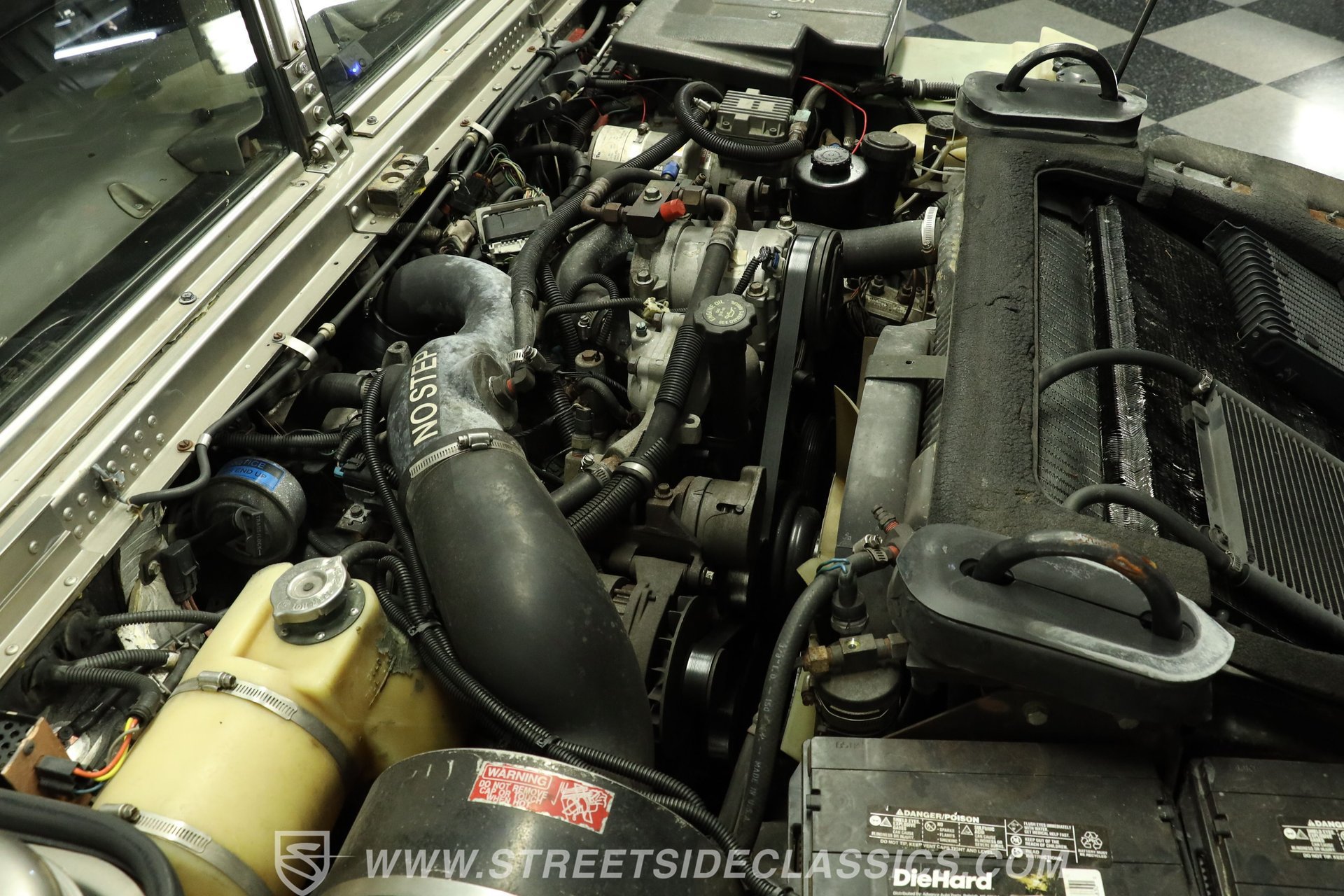 Used 2000 HUMMER H1 4-Door Open Top AWD/4WD image 32