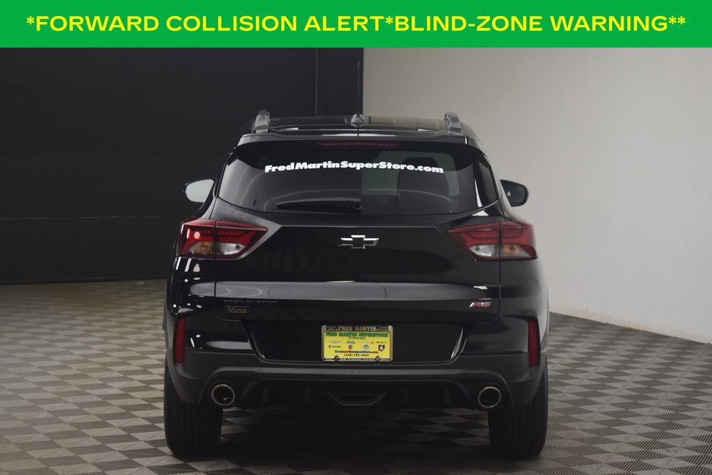 Used 2023 Chevrolet TrailBlazer RS w/ Convenience Package FWD image 9
