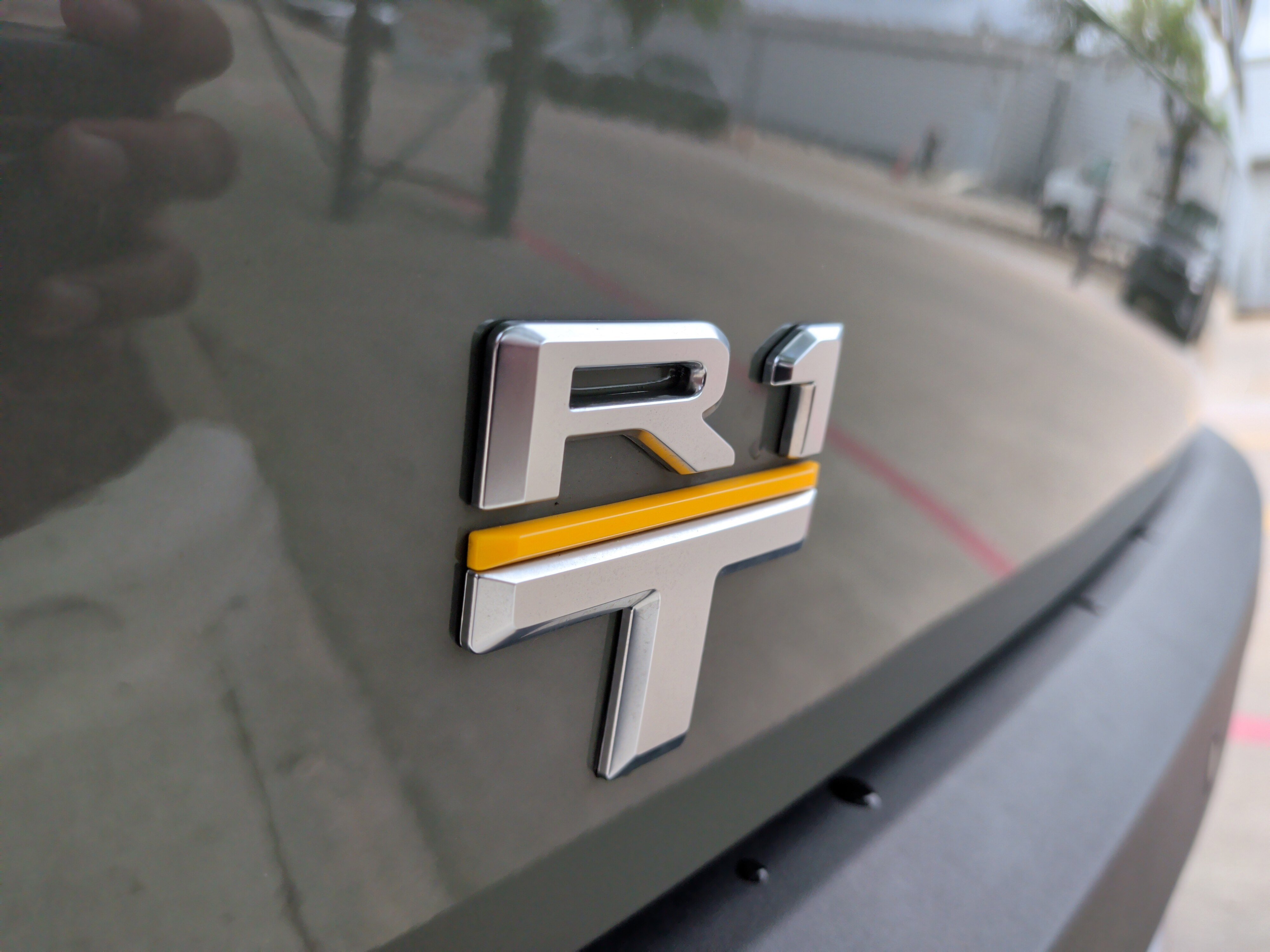 Used 2023 Rivian R1T Launch Edition image 37