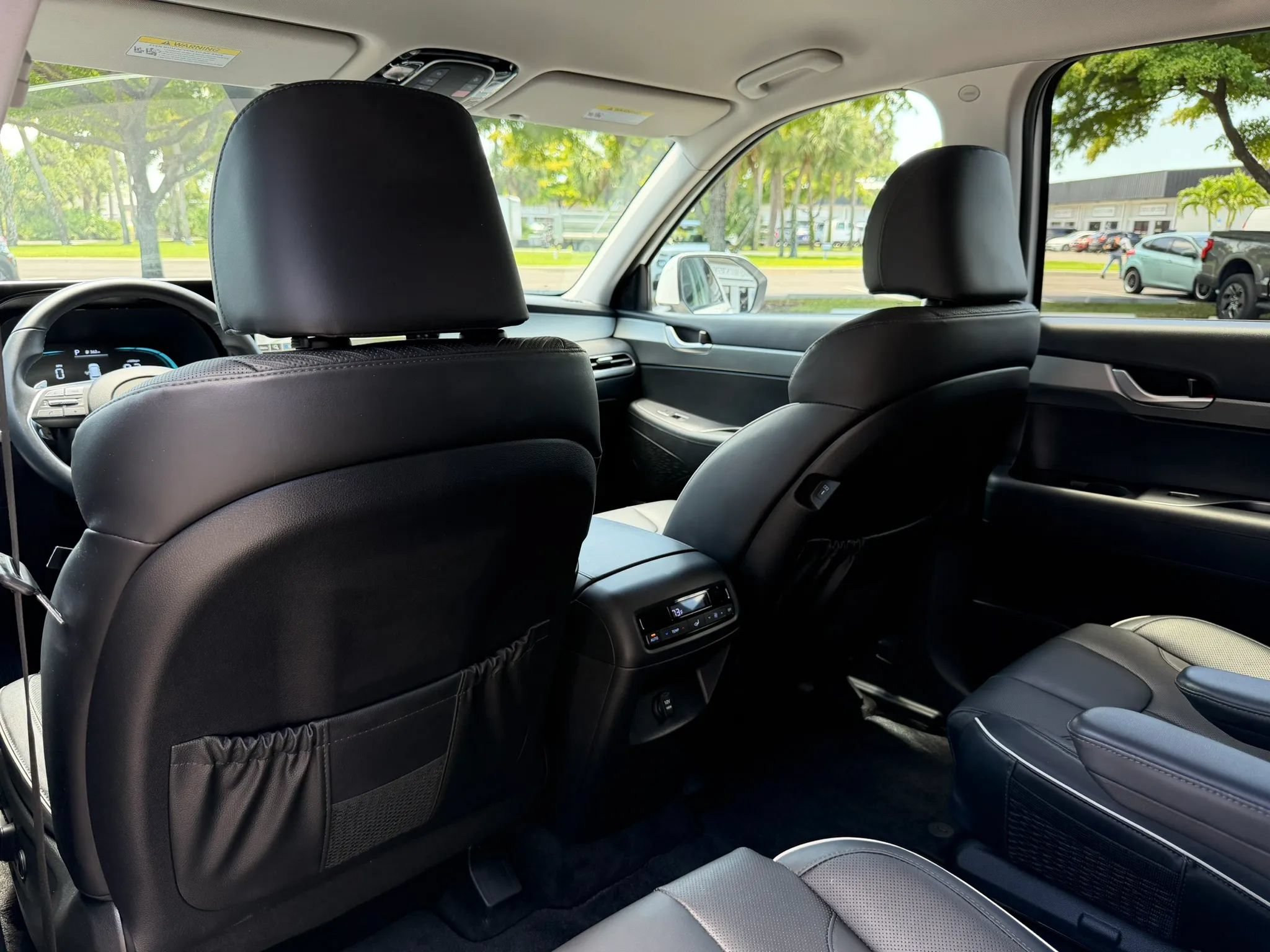 Used 2025 Hyundai Palisade SEL FWD image 18
