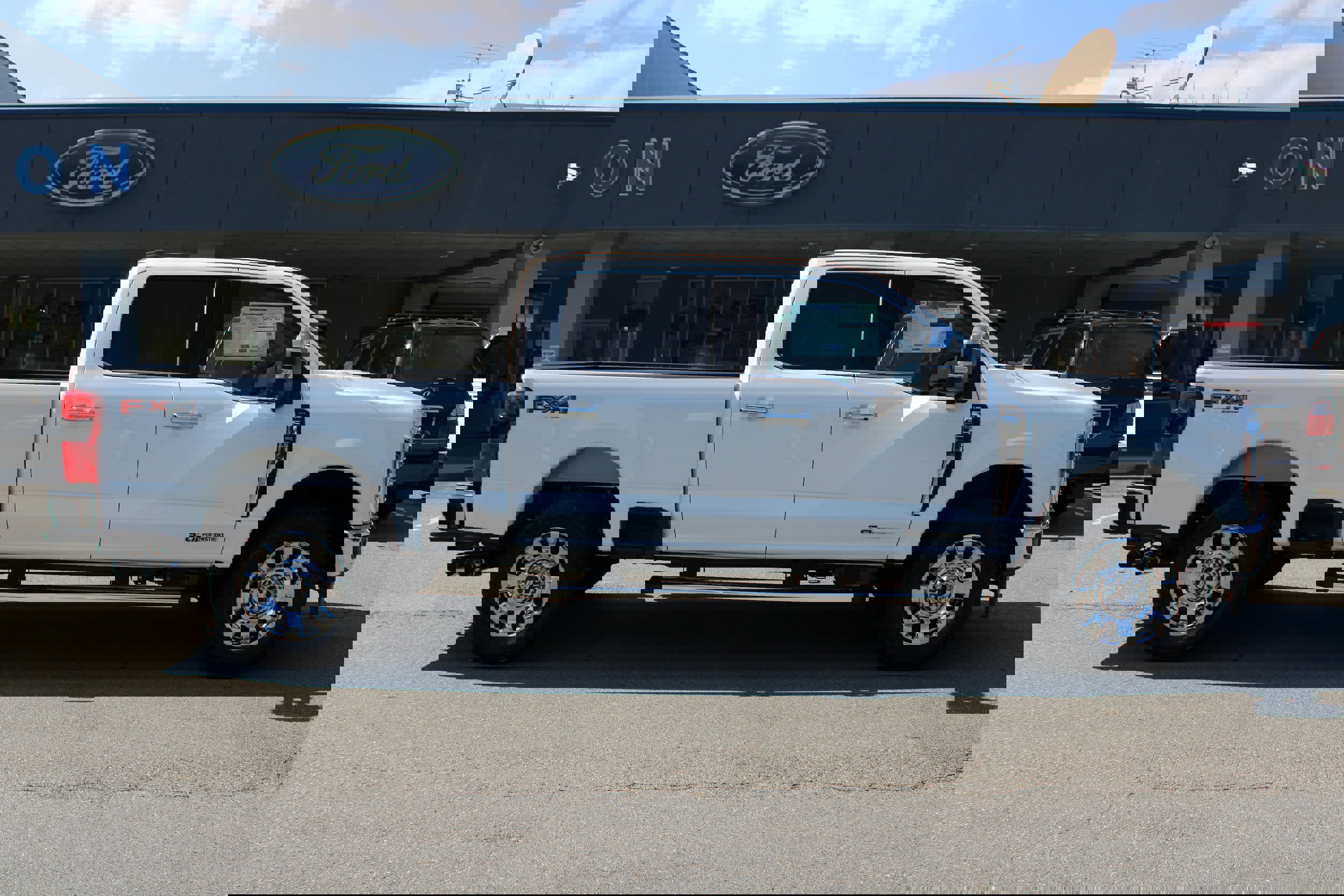 New 2026 Ford F250 Lariat image 2