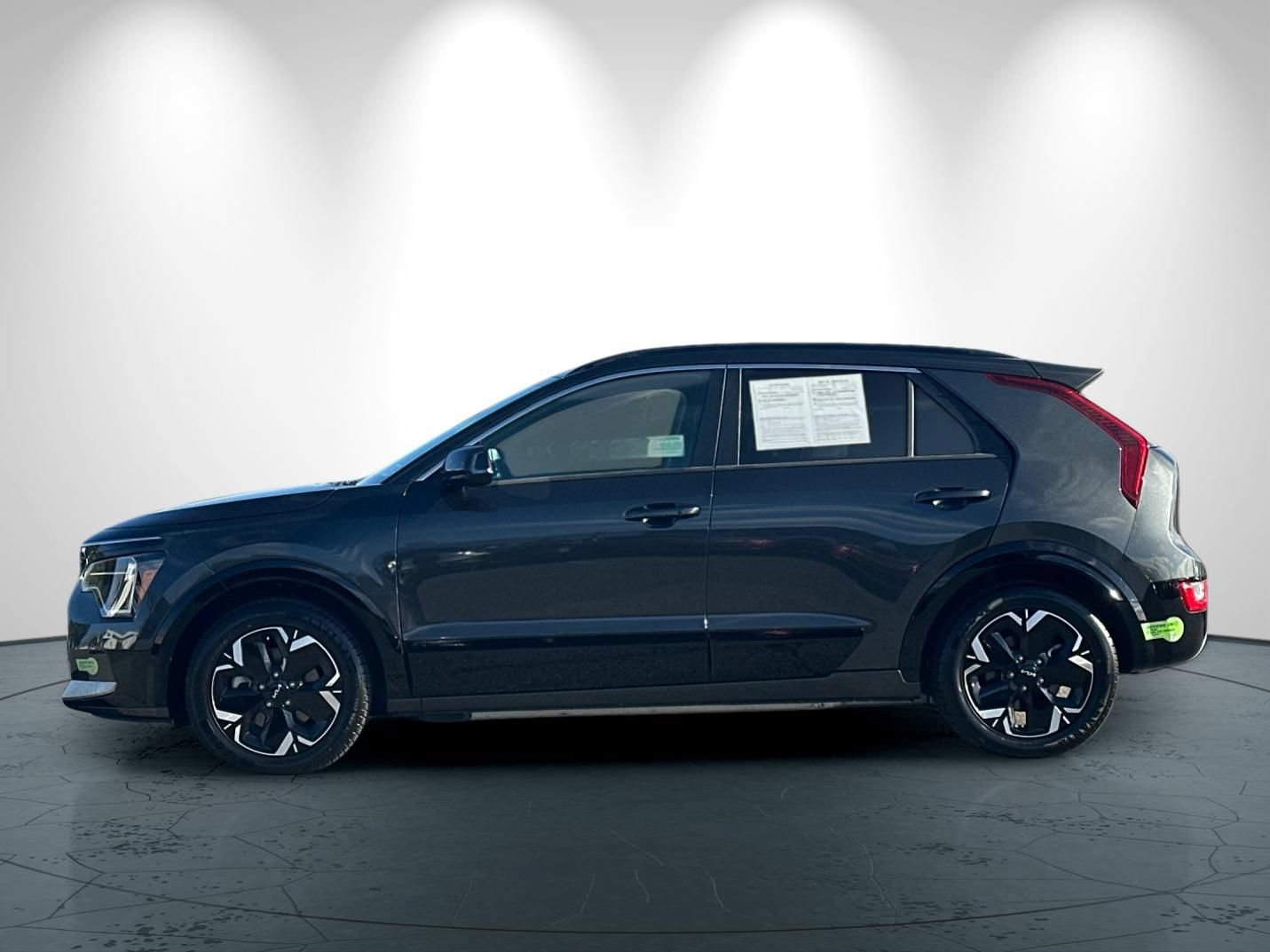 Used 2023 Kia Niro Wind FWD image 7