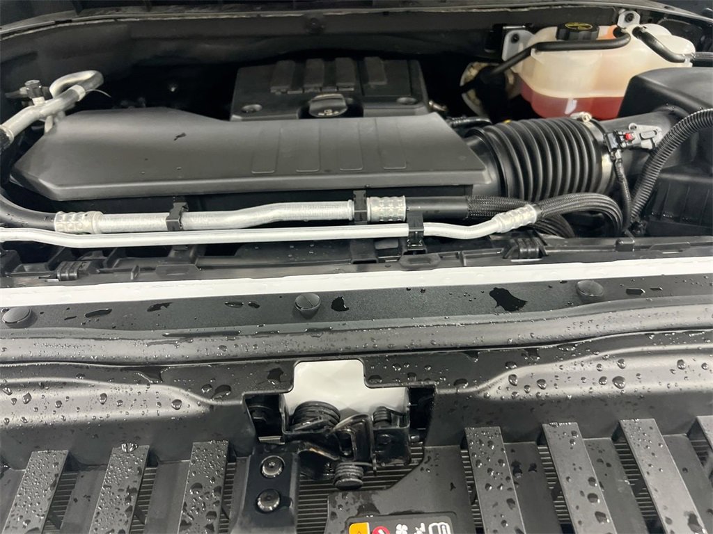 Used 2024 Chevrolet Silverado 1500 LT image 25