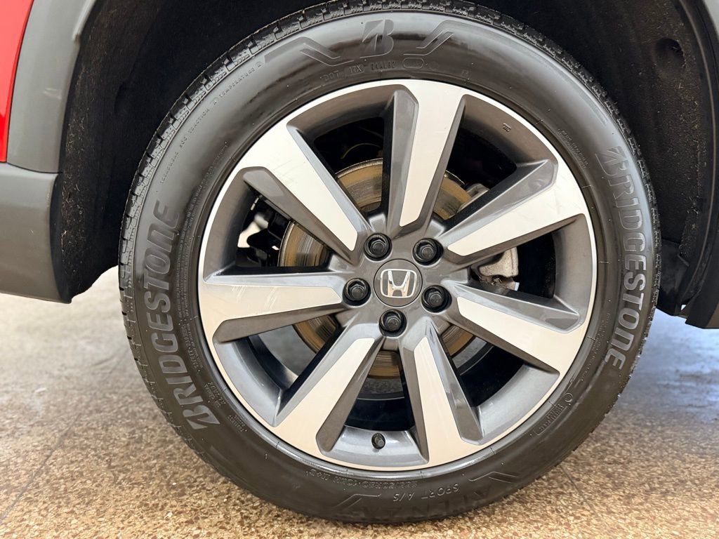 Used 2023 Honda Pilot Touring image 25