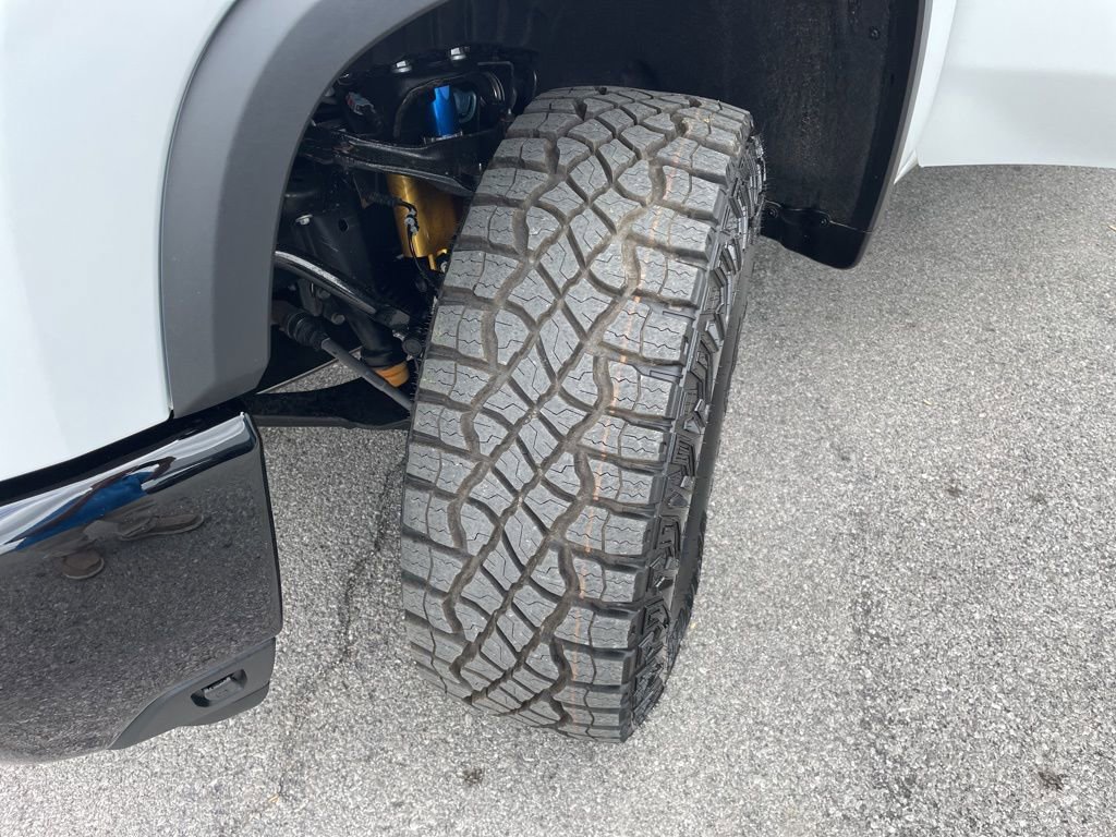 New 2026 Chevrolet Silverado 2500 ZR2 AWD/4WD image 58