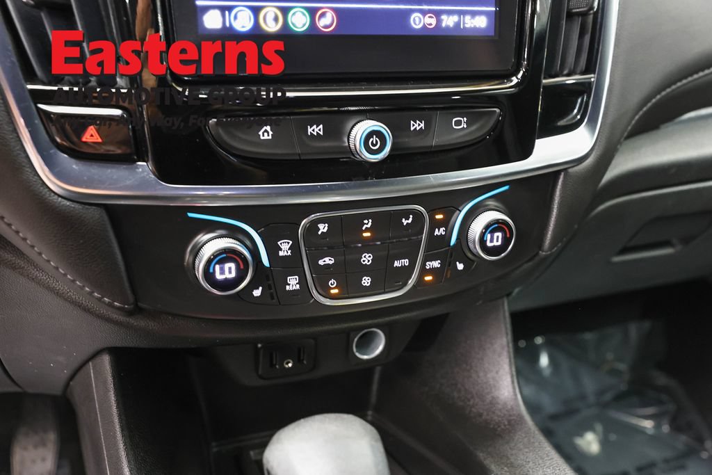 Used 2023 Chevrolet Traverse LT w/ Rear Camera Mirror Package AWD/4WD image 20