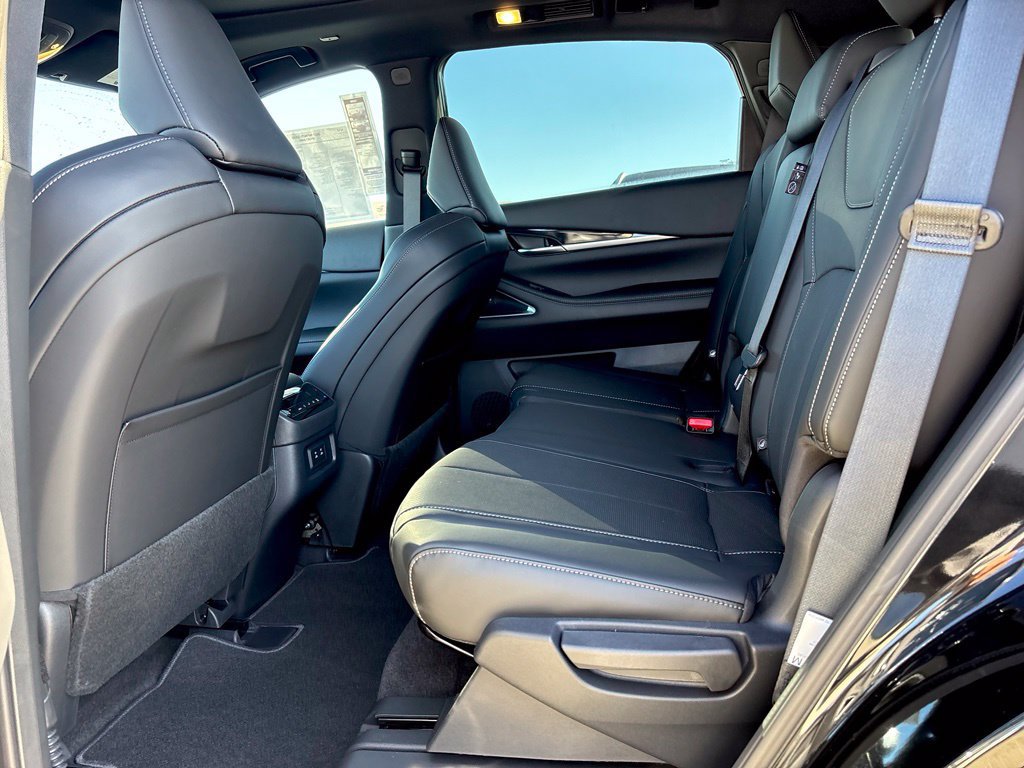 New 2027 INFINITI QX65 Sport w/ Premium Package AWD/4WD image 9