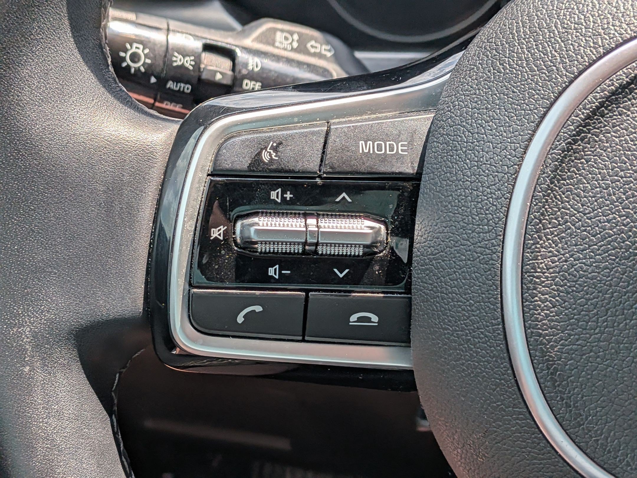 Certified 2022 Kia Sorento SX AWD/4WD image 16