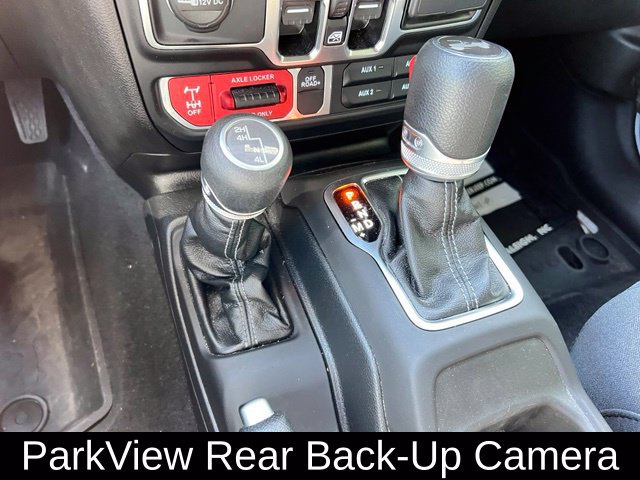 Used 2024 Jeep Wrangler Unlimited Sport AWD/4WD image 27