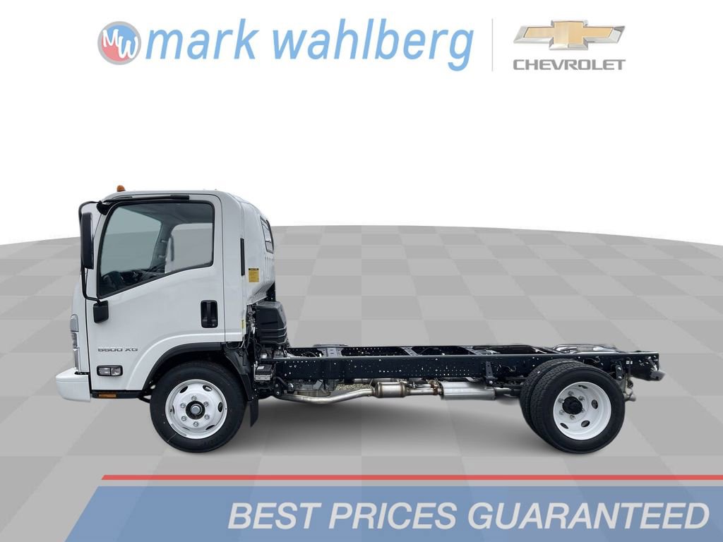 New 2024 Chevrolet Low Cab Forward 5500XG image 1