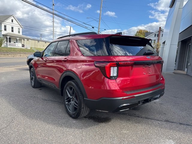 New 2026 Ford Explorer ST-Line image 8