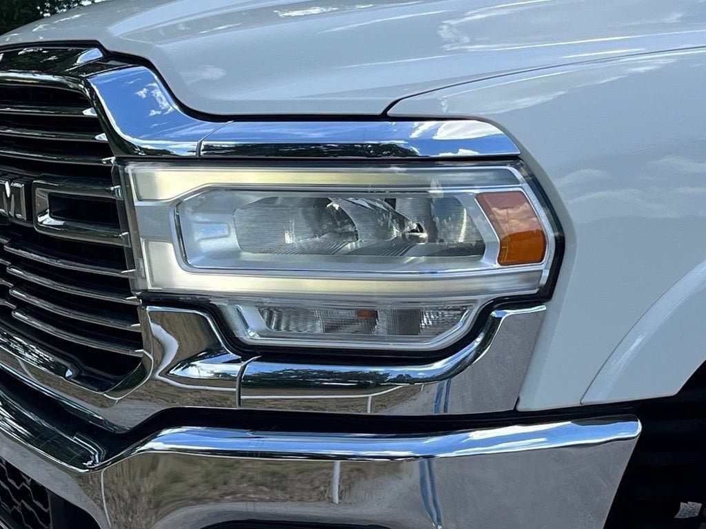 Used 2019 RAM 3500 Laramie RWD image 26