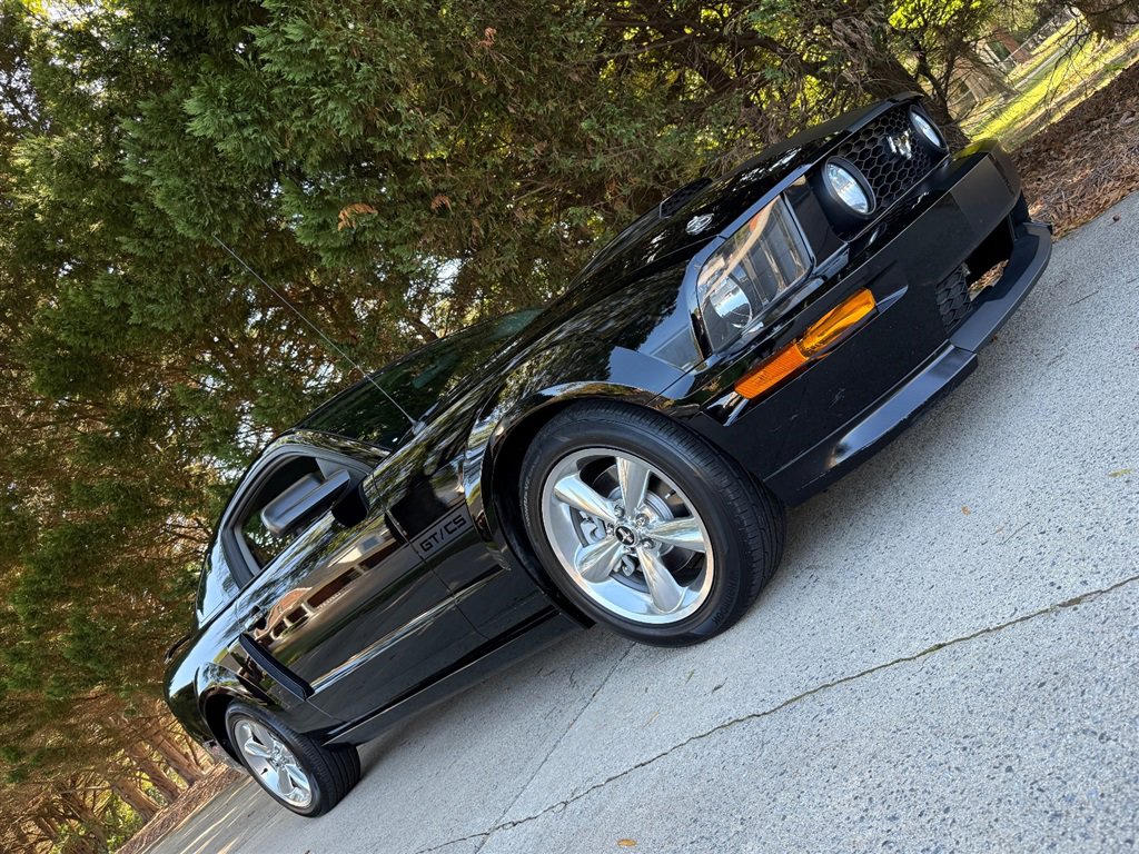 Used 2007 Ford Mustang GT image 27