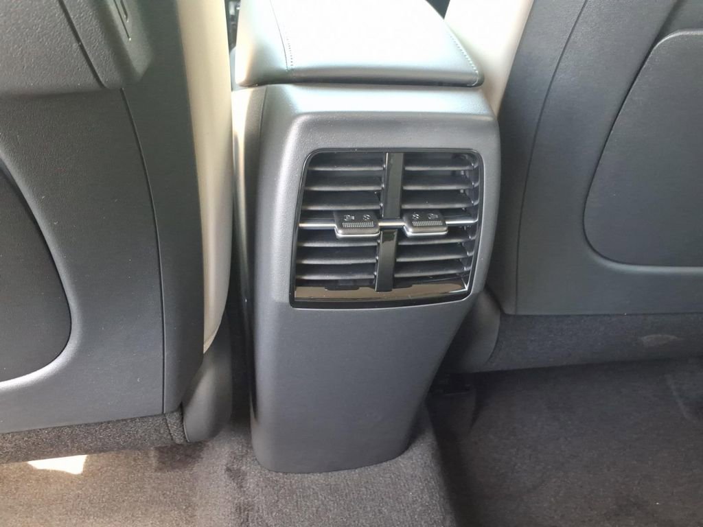 New 2026 Kia Niro EX image 11