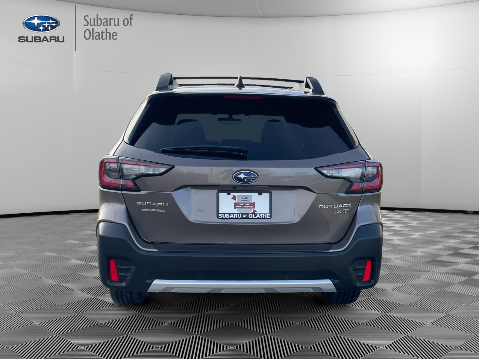 Used 2021 Subaru Outback Limited XT image 10