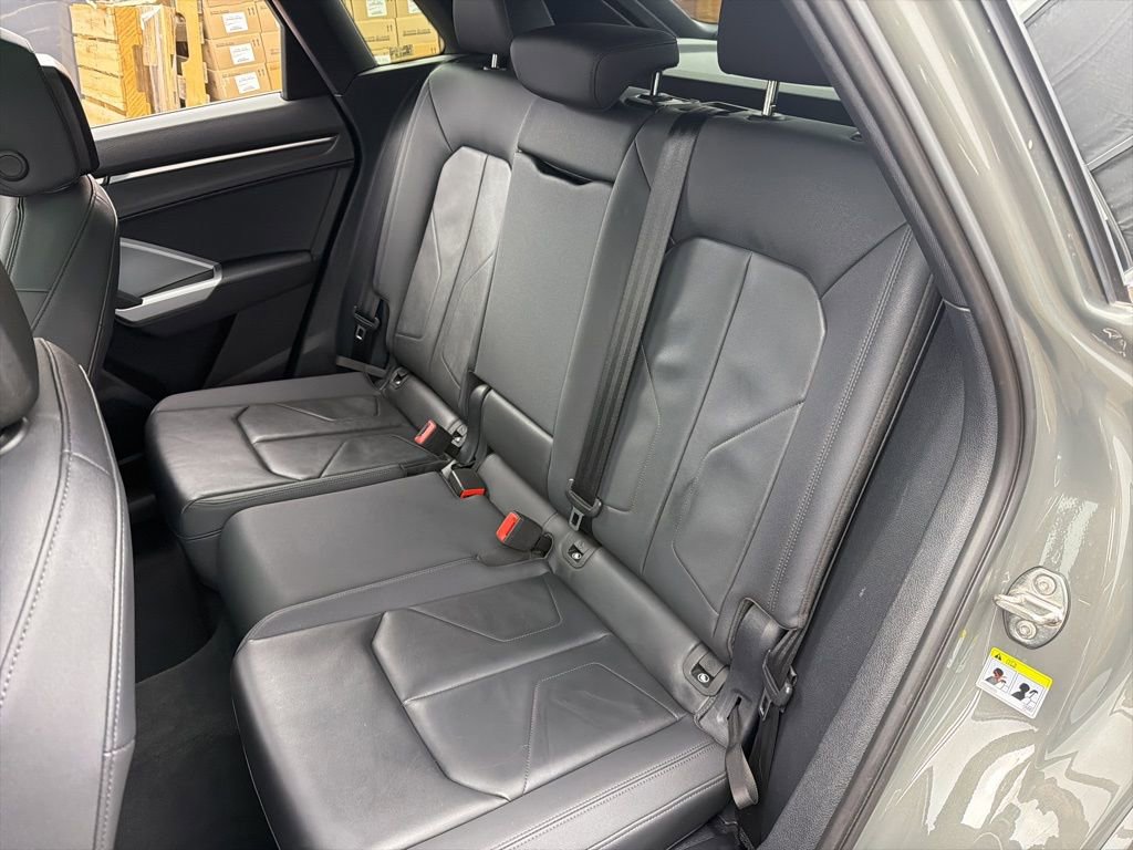 Used 2022 Audi Q3 2.0T Premium AWD/4WD image 22