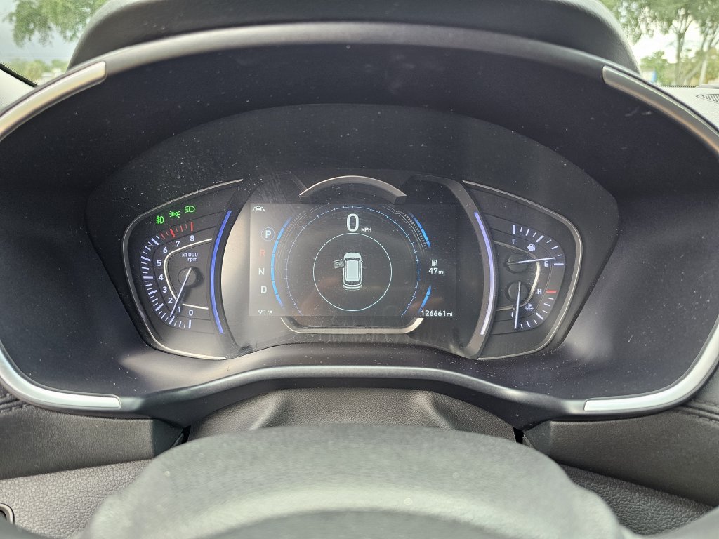 Used 2019 Hyundai Santa Fe SEL w/ Cargo Package FWD image 27