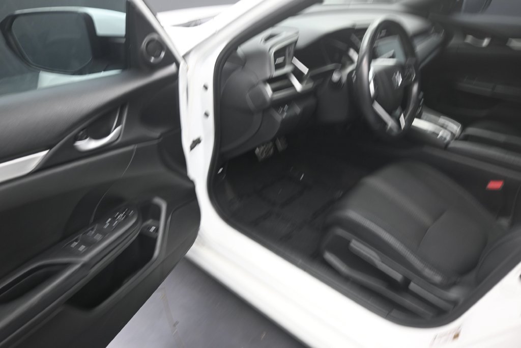 Used 2019 Honda Civic Sport image 10