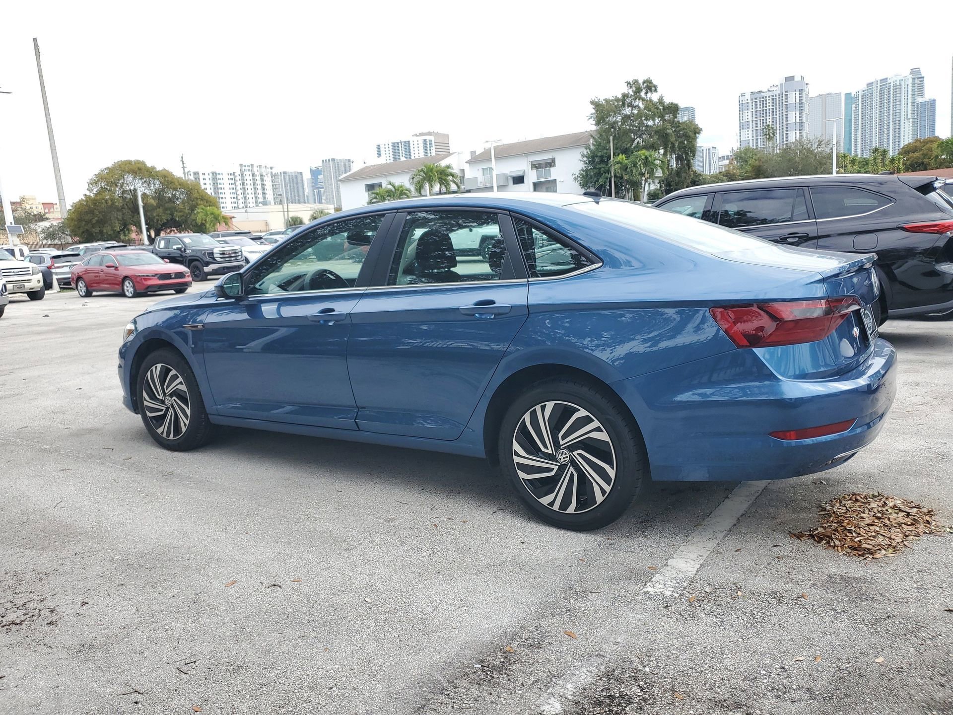 Used 2020 Volkswagen Jetta SEL image 6