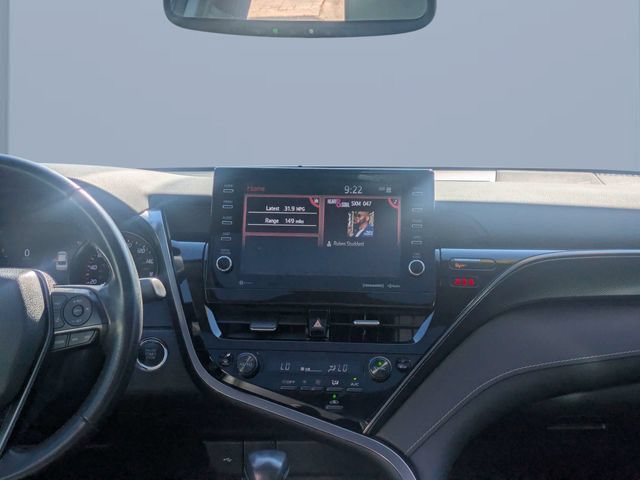 Used 2022 Toyota Camry XSE FWD image 17