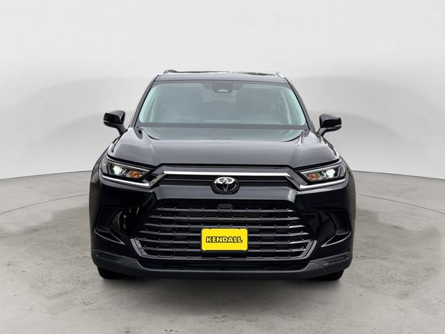 Used 2024 Toyota Grand Highlander AWD image 2
