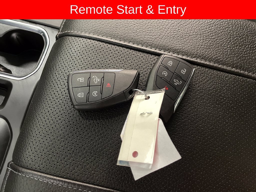 Used 2026 GMC Sierra 1500 Denali AWD/4WD image 9
